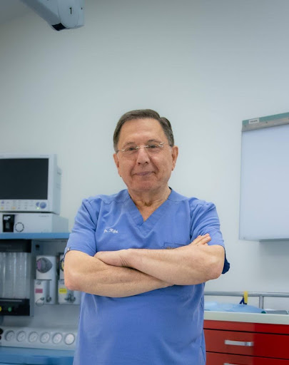 Dr. Rouchdi Rifai